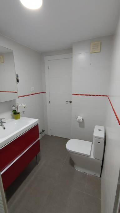 Precioso Apartamento Frente A La Playa Торре-дель-Мар Экстерьер фото