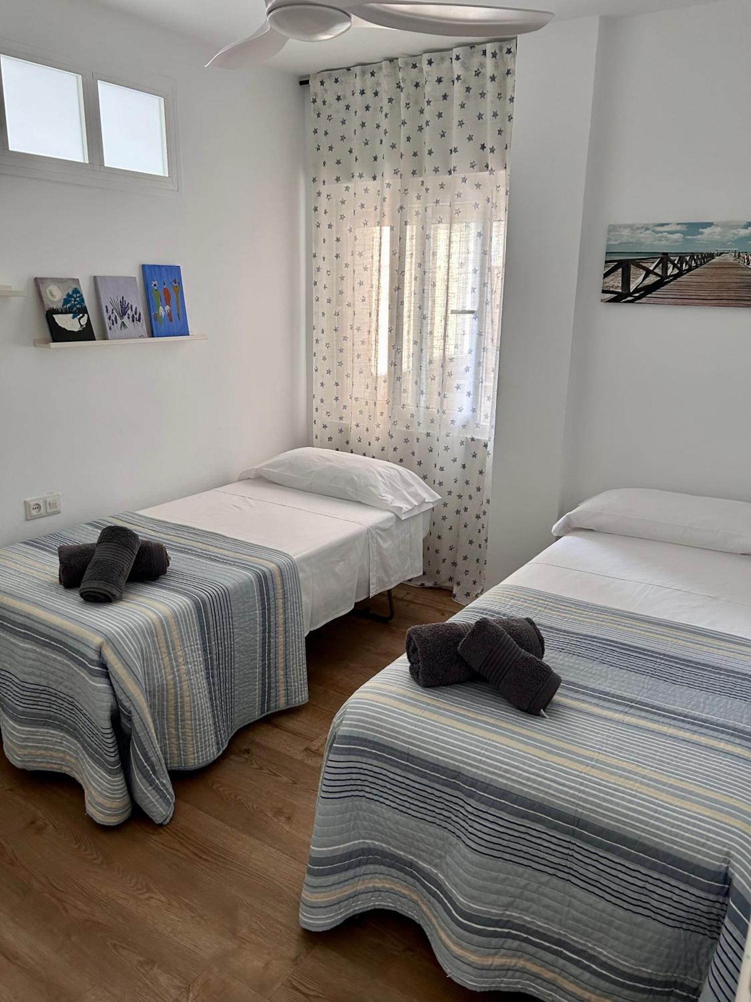 Precioso Apartamento Frente A La Playa Торре-дель-Мар Экстерьер фото